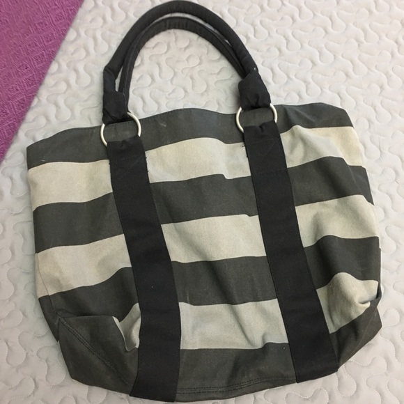 Black and gray large striped canvas tote - Picture 2 of 8